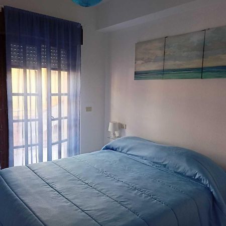 Appartamento Di 70Mq Arredato A 600M Dal Mare Scalea Exterior foto